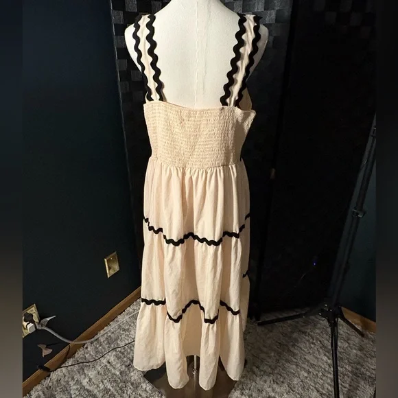 Entro Ric Rac Midi Dress - Picture 3 of 6